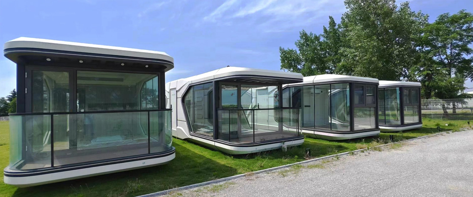 customized Capsule House With Balcony