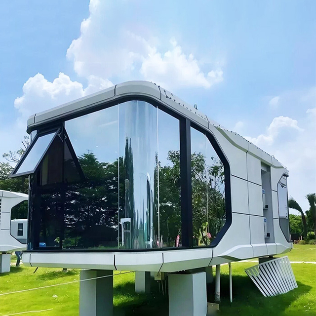Mobile Smart Tiny Houses