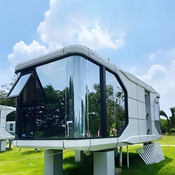 Mobile Smart Tiny Houses