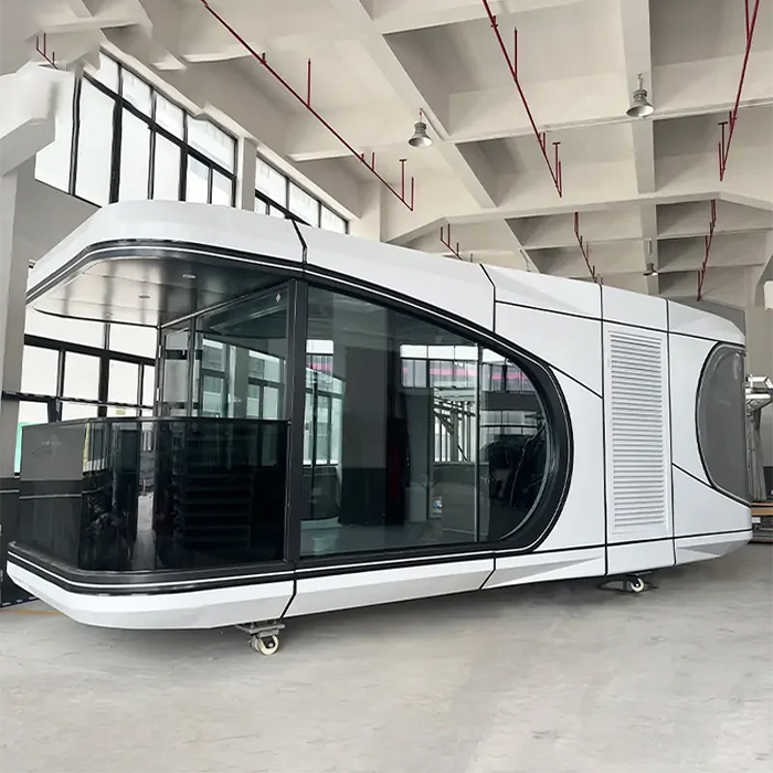 Modern Capsule House